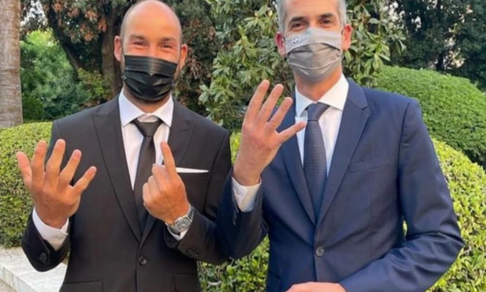 Ο Μπακογιάνης συνάντησε τον Σπανούλη κι έκανε πλάκα στο instagram